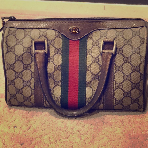 Original vintage Italian leather Gucci purse - Picture 1 of 3